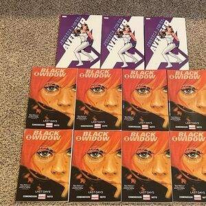 Marvel Black Widow and Avenger Comic Set